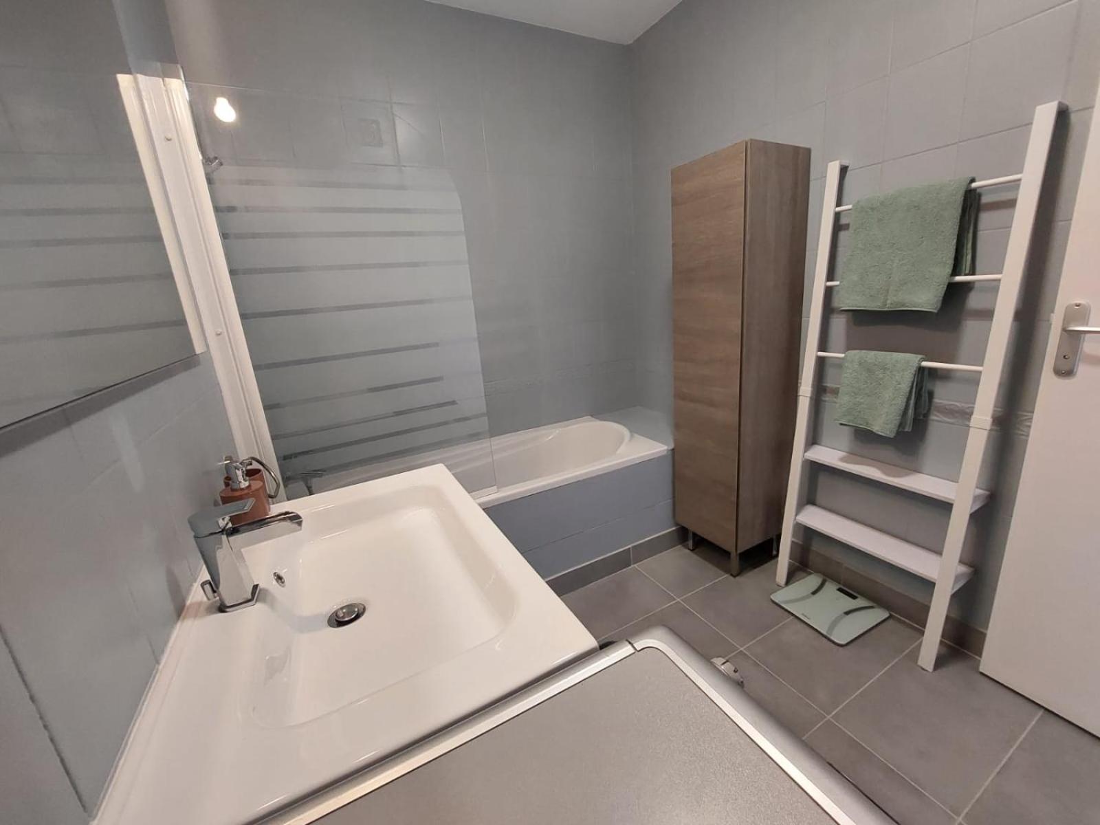 Apartment Spacieux Et Cosy *
